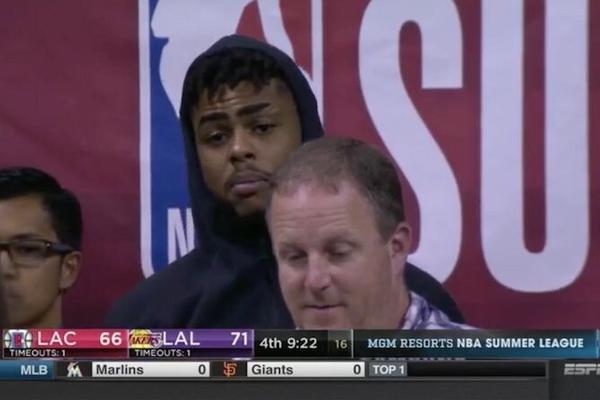 趙嘉義：球隊(duì)取勝的關(guān)鍵是團(tuán)結(jié)，室友趙睿一直鼓勵(lì)我要自信