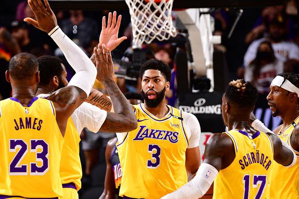 不續(xù)約？廣東內(nèi)線新星社媒認(rèn)證引猜測(cè) 曾和杜鋒有嚴(yán)重沖突