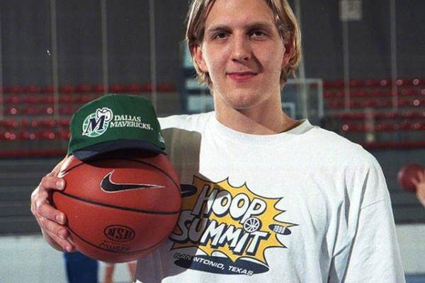 足協(xié)確認(rèn)！河南隊(duì)絕平點(diǎn)球遭漏判+西海岸獲利 中超兩大名哨引爭(zhēng)議