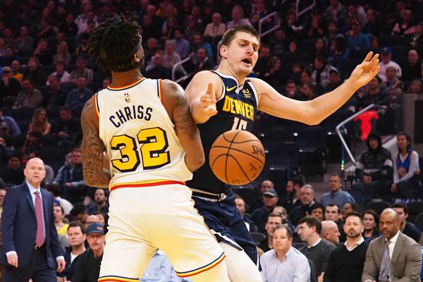 中國(guó)男籃31分大勝印度！胡明軒大爆發(fā)，趙嘉義17分，王俊杰13分