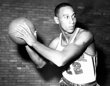 中國(guó)男籃大勝印度男籃！胡明軒三分爆發(fā)，王俊杰5中5，裁判引爭(zhēng)議