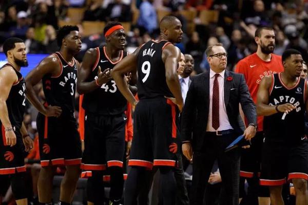 再見張峻豪黃秋實(shí)！楊鳴助手已為兩位找到新工作,西班牙U22聯(lián)賽見