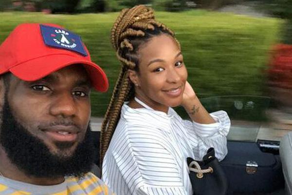 [流言板]美媒回顧：六年前的今天，隆多和保羅在比賽中上演拳擊大戰(zhàn)