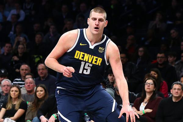 毛劍卿：中國(guó)永遠(yuǎn)不可能出C羅梅西！能出范志毅孫繼海就不錯(cuò)