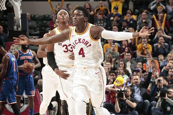 中國(guó)男籃連續(xù)兩場(chǎng)比賽命中率超5成，本場(chǎng)三分命中率高達(dá)53.6%