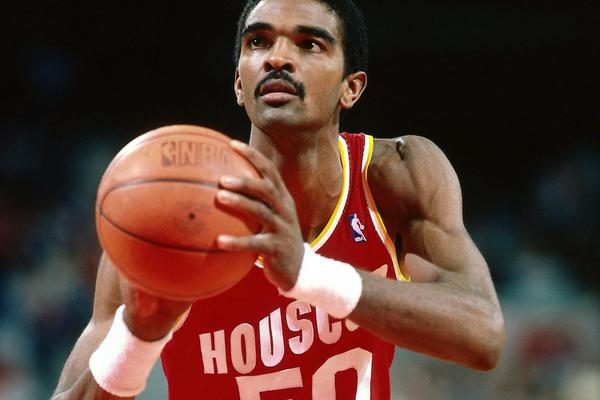 中國(guó)男籃兩連勝！12人全部得分，胡明軒強(qiáng)勢(shì)反彈