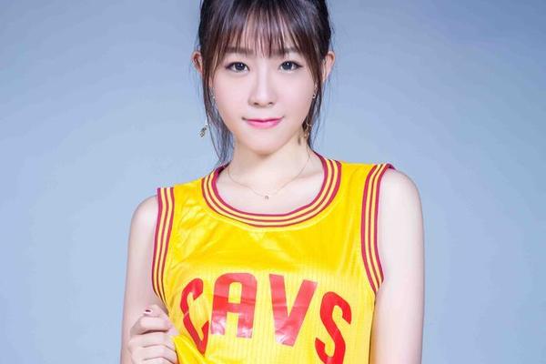 中國(guó)男籃31分大勝印度！胡明軒大爆發(fā)，趙嘉義17分，王俊杰13分