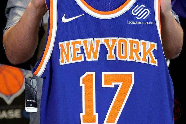 中國(guó)男籃半場(chǎng)10次助攻，21個(gè)運(yùn)動(dòng)戰(zhàn)進(jìn)球助攻率高達(dá)47.6%