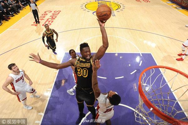 中國(guó)男籃大勝印度！數(shù)據(jù)一目了然，不是胡明軒，最大功臣令人意外