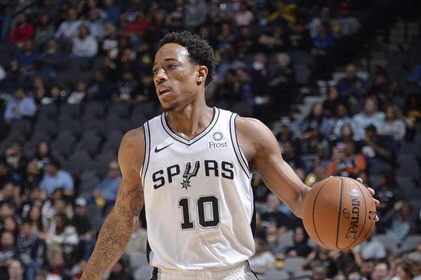 中國(guó)隊(duì)12人全得分兩連勝!王俊杰彈無虛發(fā),胡金秋兩雙,胡明軒17+2