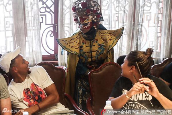 再見張峻豪黃秋實(shí)！楊鳴助手已為兩位找到新工作,西班牙U22聯(lián)賽見