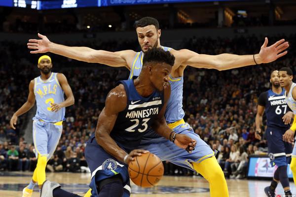 五輪五球，多米尼克來晚了！大連鯤城直逼聯(lián)賽前三！