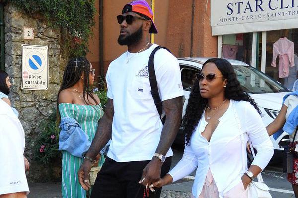 中國(guó)男籃成為本屆亞洲杯第二支單場(chǎng)得分破百的球隊(duì)