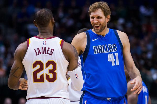 中國(guó)男籃31分大勝印度！胡明軒大爆發(fā)，趙嘉義17分，王俊杰13分