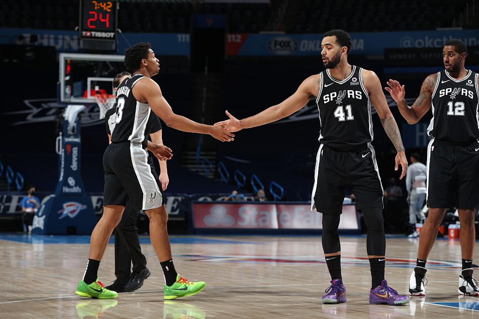 張慶鵬：與球員們有了更好的默契，夏季聯(lián)賽對(duì)年輕人十分重要