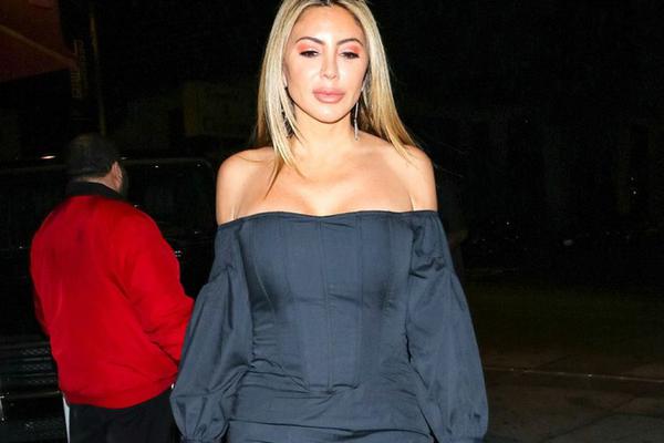 王俊杰受訪笑且露齒：感謝郭指導(dǎo)給機(jī)會(huì) 賽后說我任務(wù)完成得不錯(cuò)