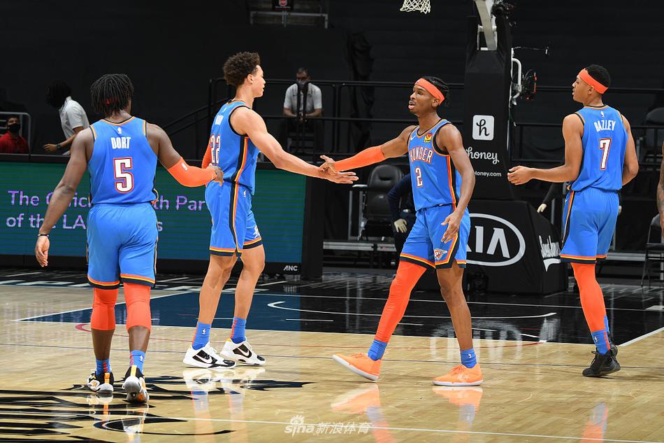 許家印身上到底有多少秘密？