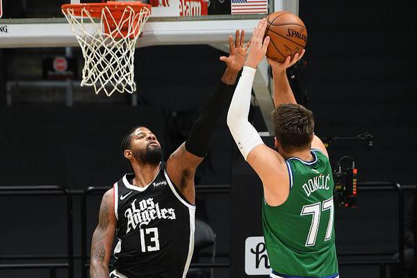 15記三分球+22助攻！中國(guó)男籃31分狂勝印度男籃，郭士強(qiáng)變陣成功