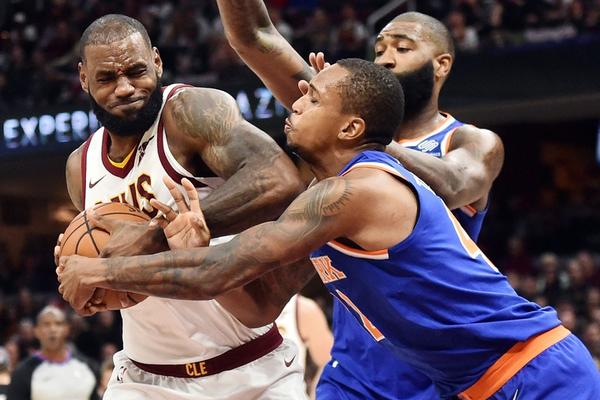 中國(guó)男籃大勝印度！胡明軒全場(chǎng)最高分！王俊杰100%命中率