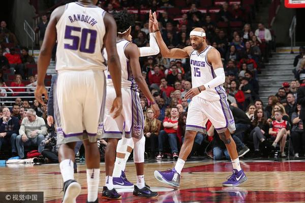 咎由自取！哈秋大爆猛料：山東男籃已經(jīng)開除那兩名惹是生非的球員