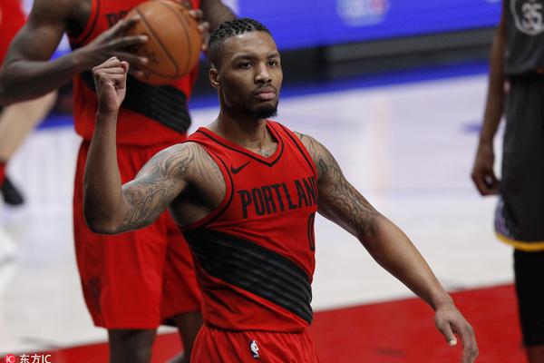 咎由自取！哈秋大爆猛料：山東男籃已經(jīng)開除那兩名惹是生非的球員