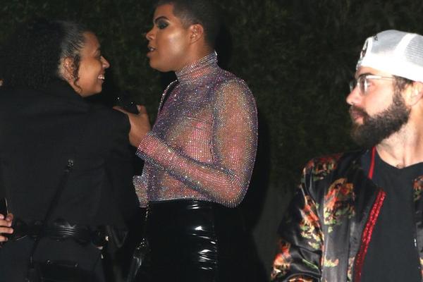 洛夫頓與上海完成續(xù)約：年薪達(dá)百萬美元級(jí)別！NBA生涯僅賺320萬